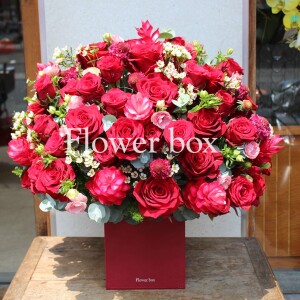 HỘP HOA VALENTINE FBVN12